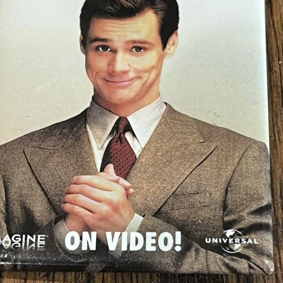 Vintage 1997 Liar Liar Jim Carrey Promotional Move Pin-Back Button - Picture 2 of 16